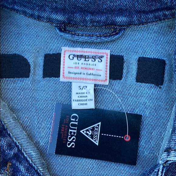 NEW GUESS Drea Embellished 90s Icon Denim Jacket - Picture 6 of 8
